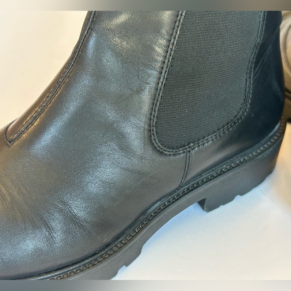 Vagabond Chelsa Classic Black Leather Pull On Boots - Picture 12 of 16